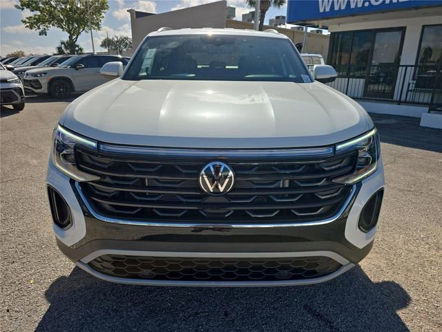 New 2026 Volkswagen Atlas Cross Sport SE image 2