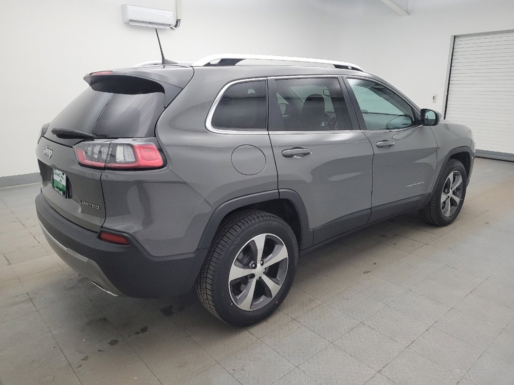 Used 2019 Jeep Cherokee Limited image 10