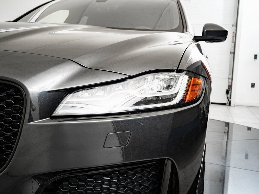 Used 2020 Jaguar F-PACE S image 14