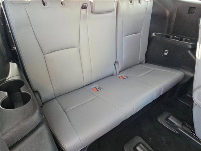 Certified 2021 Toyota Highlander Platinum image 22