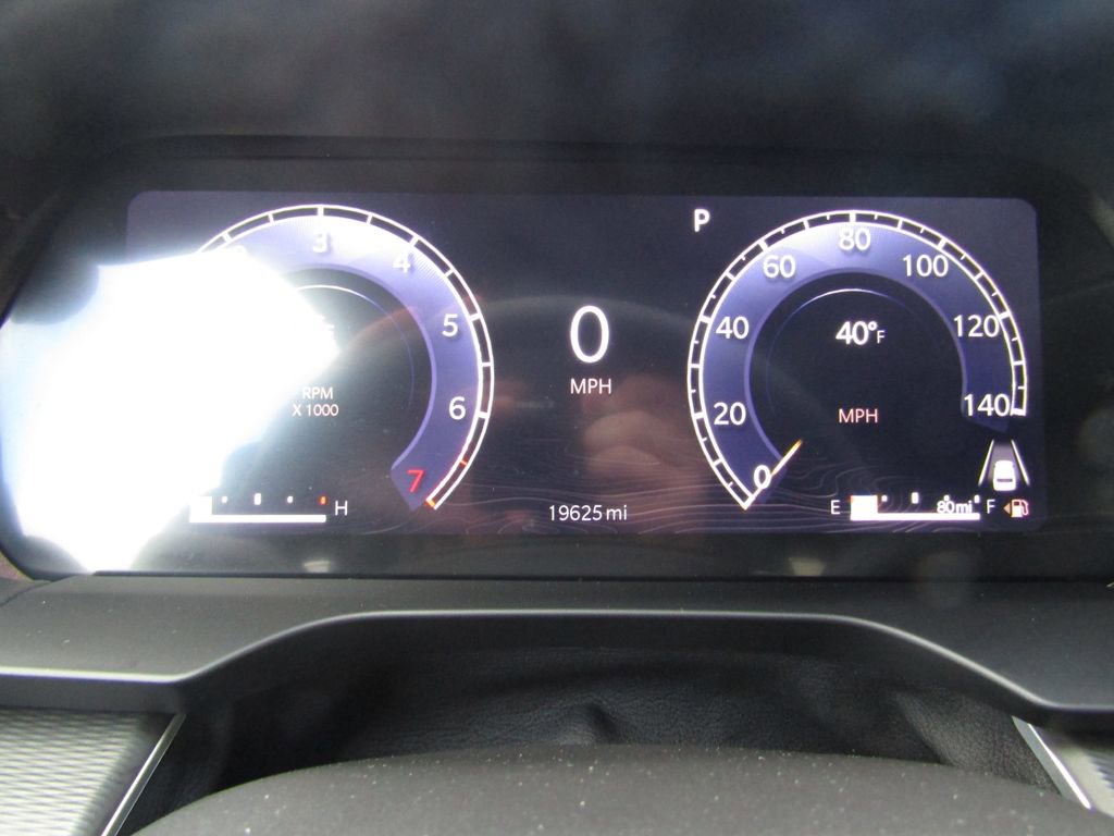 Used 2024 Jeep Grand Cherokee L Laredo image 28