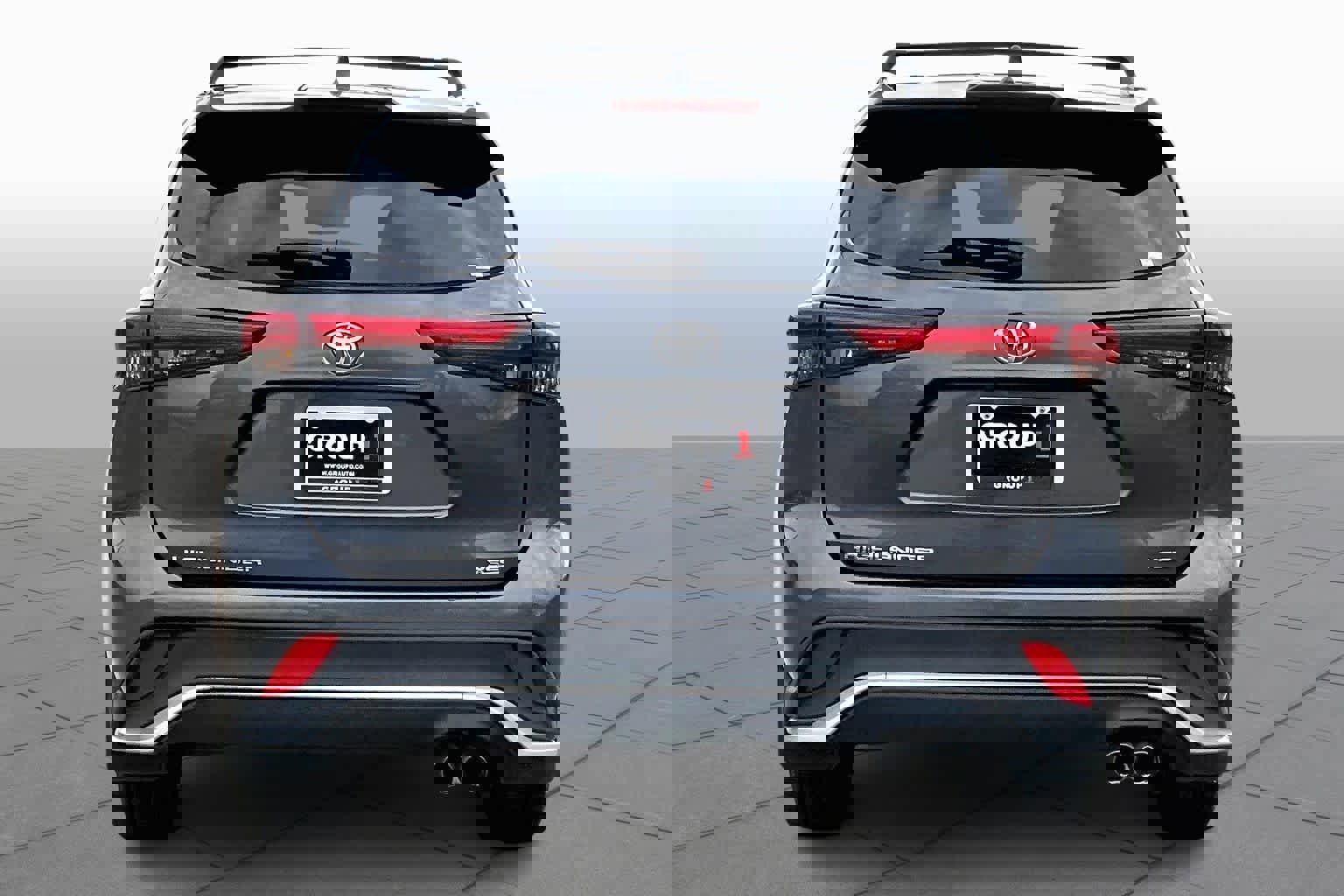 Used 2023 Toyota Highlander XSE image 5