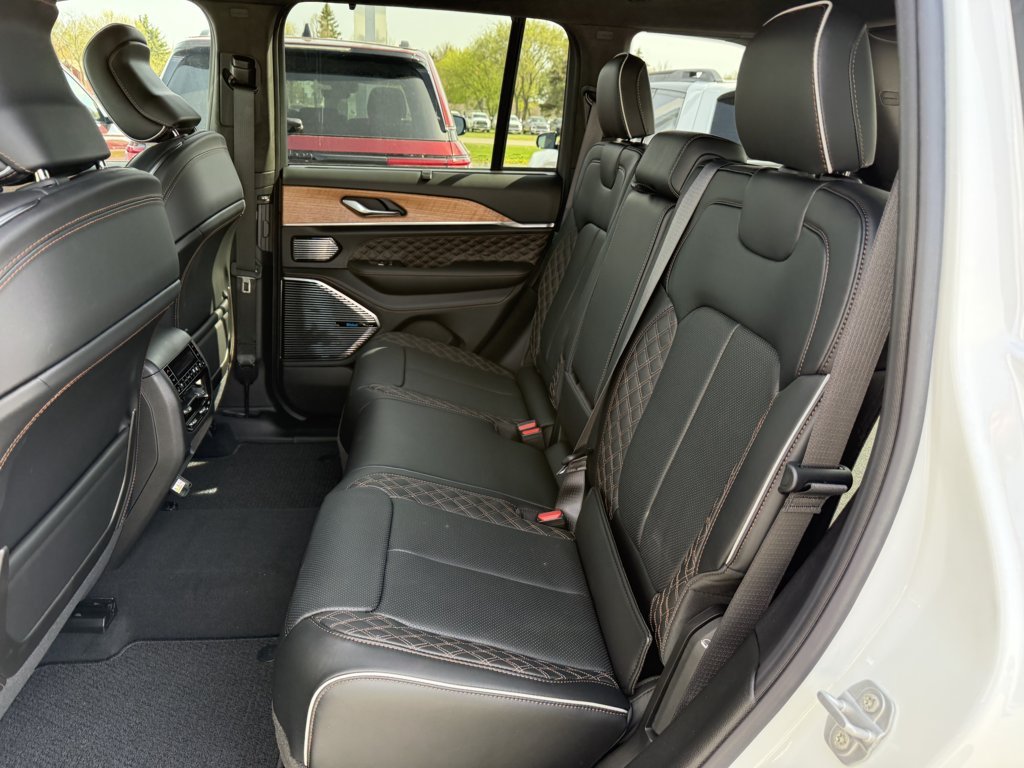 New 2026 Jeep Grand Cherokee Summit w/ Adv Protech Group IV AWD/4WD image 13