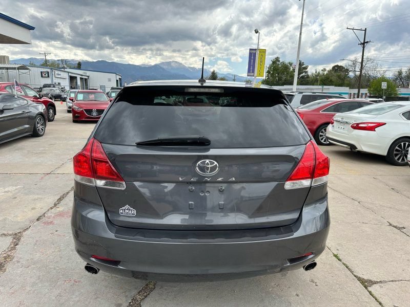 Used 2011 Toyota Venza w/ Comfort Pkg FWD image 6