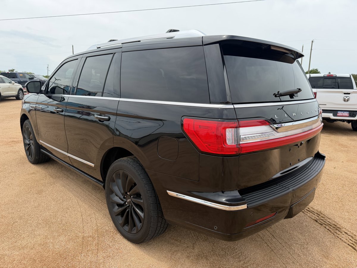 Used 2020 Lincoln Navigator Reserve w/ Equipment Group 208A Reserve AWD/4WD image 9