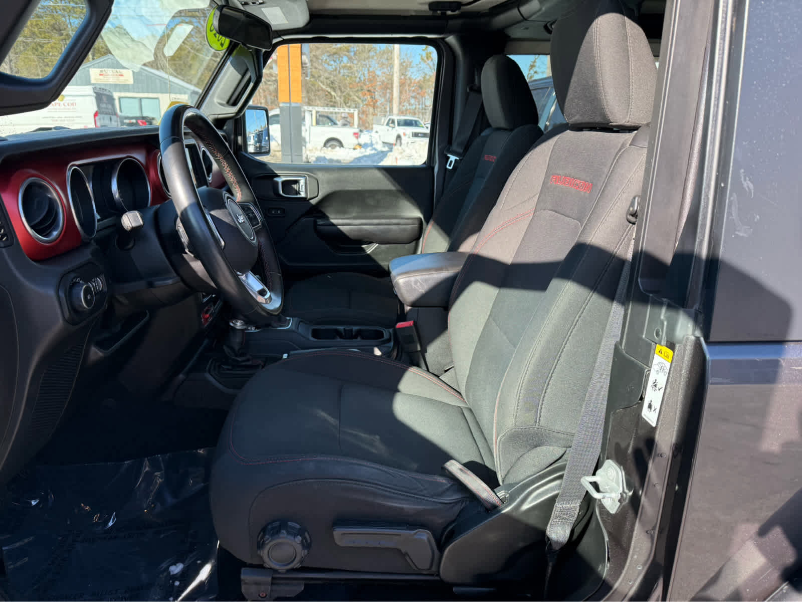 Used 2018 Jeep Wrangler Rubicon w/ Steel Bumper Group image 12