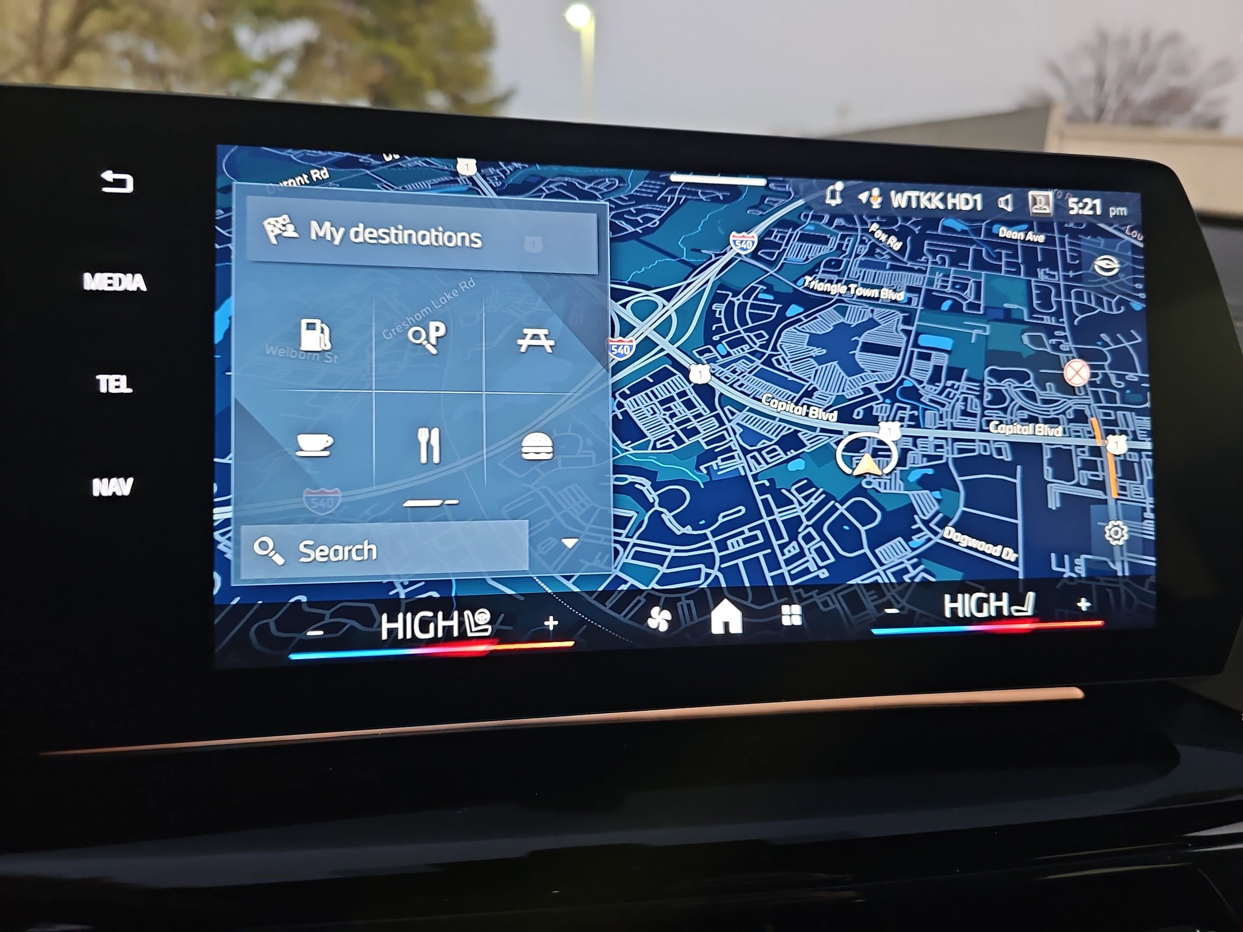 New 2026 BMW X2 xDrive28i w/ Technology Package image 24