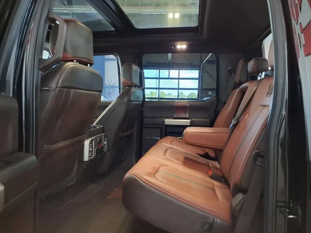 Used 2020 Ford F350 King Ranch w/ King Ranch Ultimate Package AWD/4WD image 14