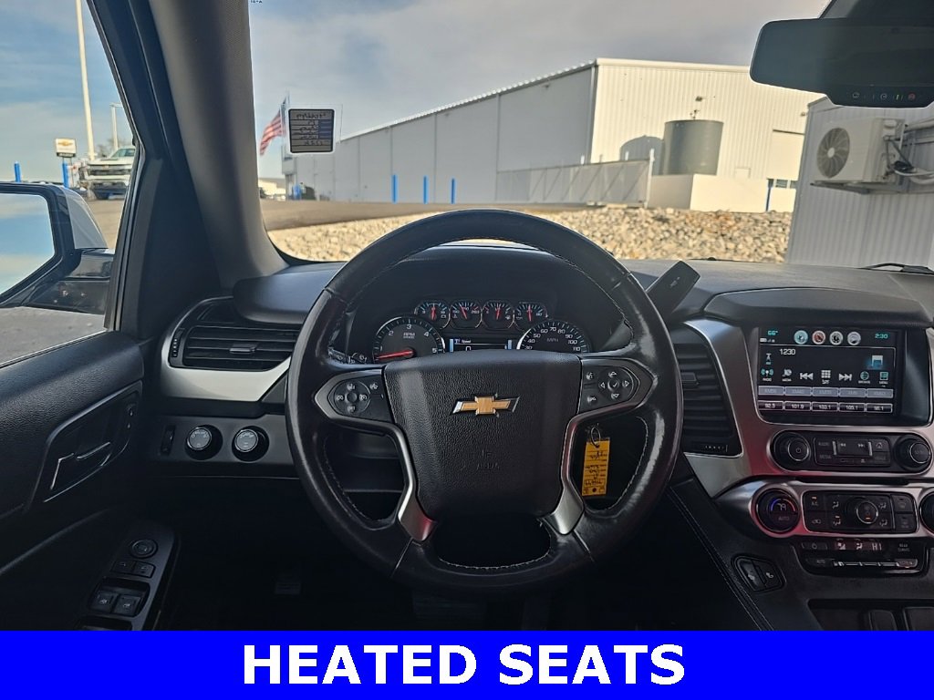 Used 2019 Chevrolet Suburban LT image 2