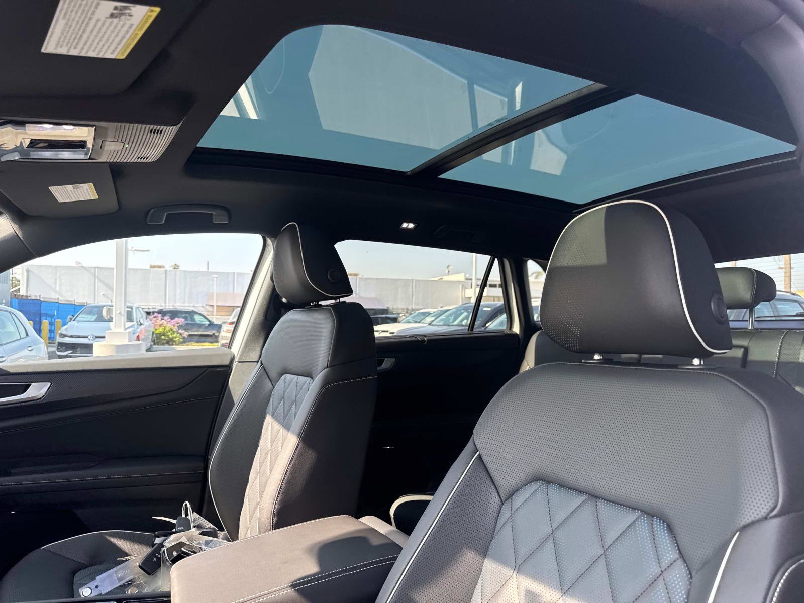 New 2025 Volkswagen Atlas Cross Sport SEL Premium R-Line image 18