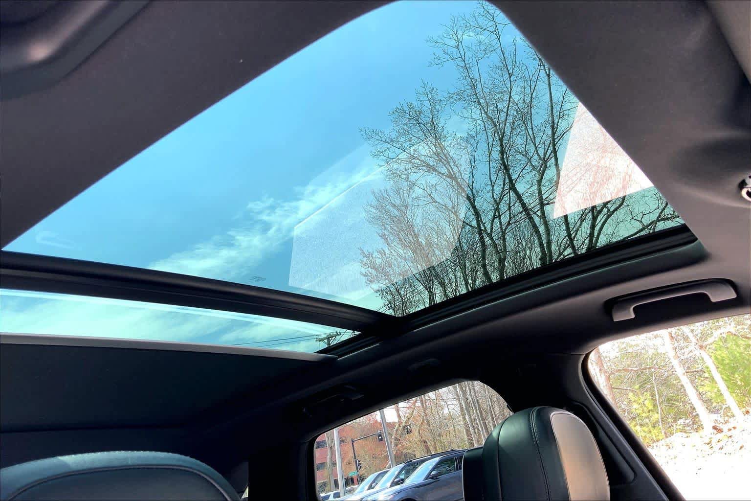 Used 2019 Porsche Cayenne AWD/4WD image 13