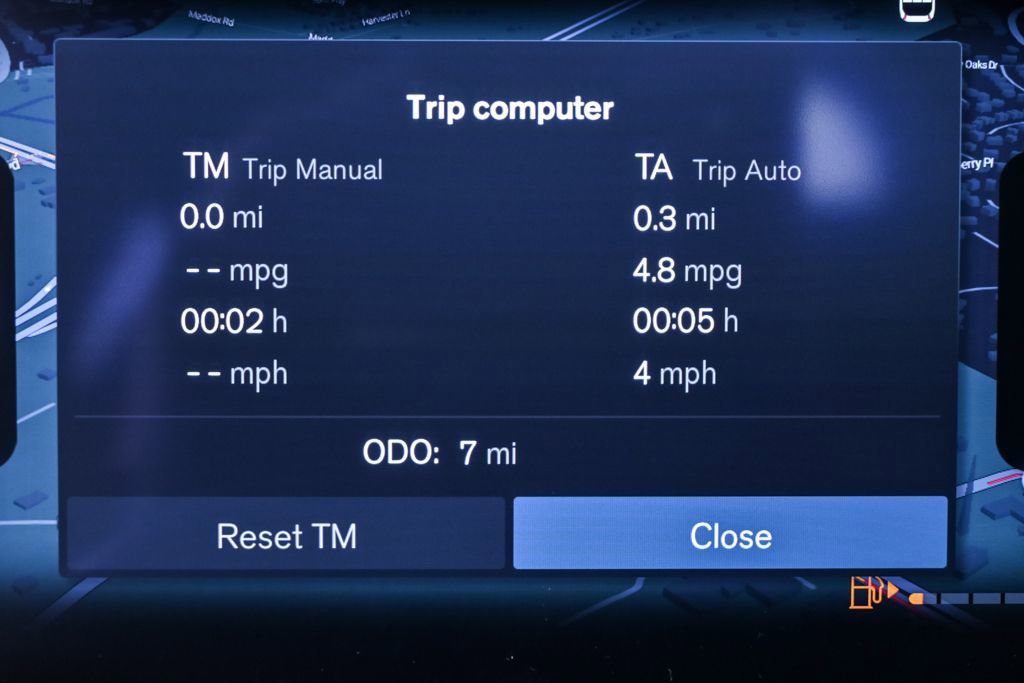 New 2026 Volvo XC40 B5 Core image 11