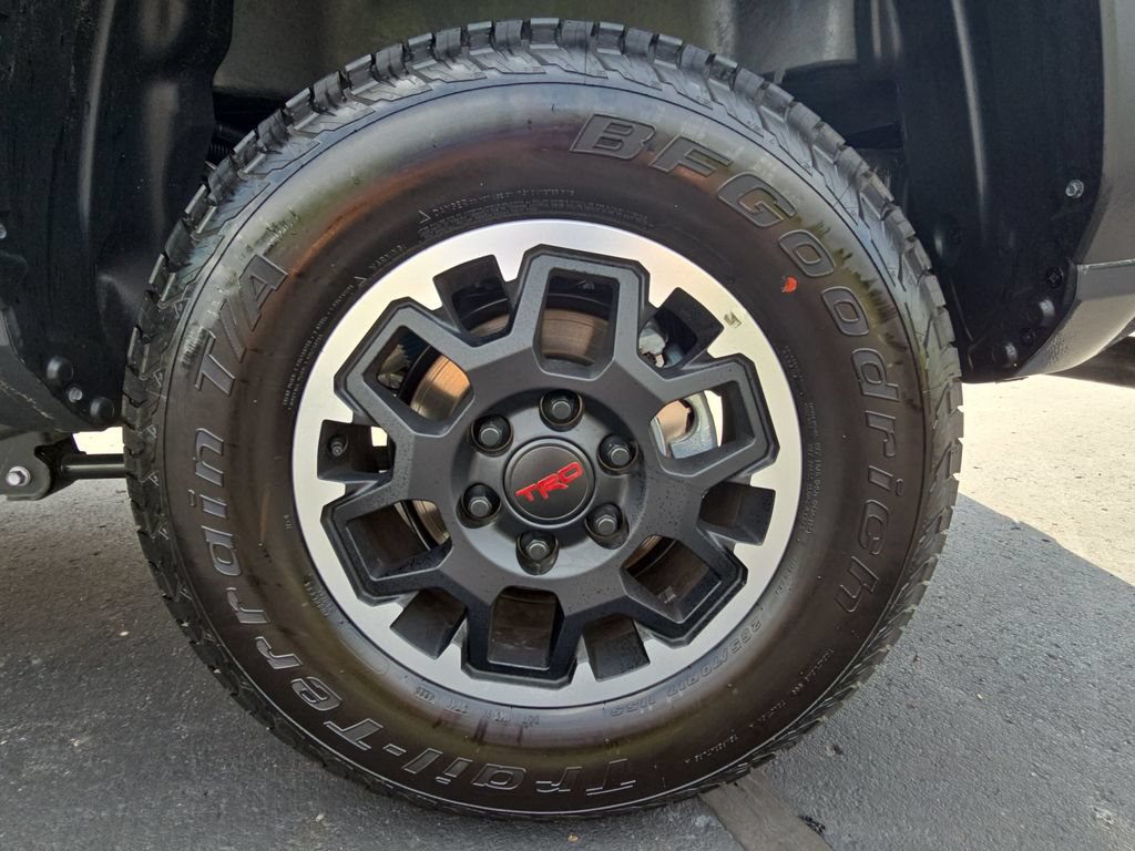 Used 2026 Toyota Tacoma TRD Off-Road AWD/4WD image 36