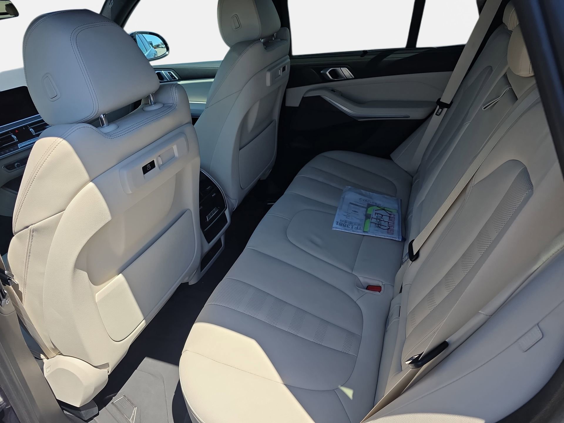 Used 2021 BMW X5 xDrive40i w/ Premium Package AWD/4WD image 14