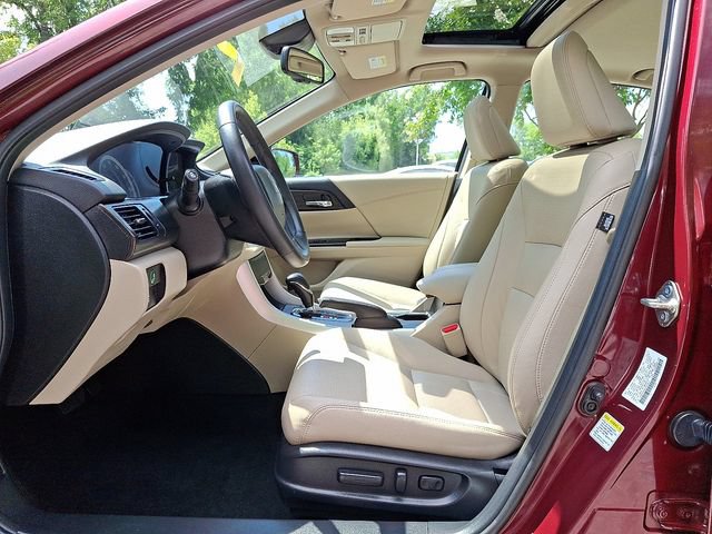 Used 2015 Honda Accord EX-L image 13