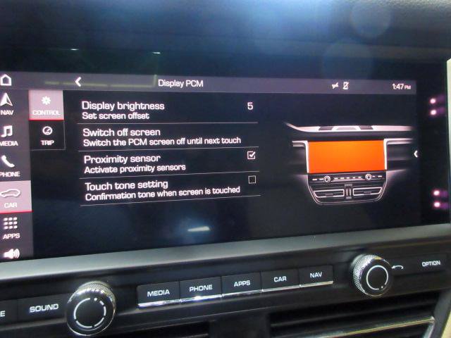 Used 2019 Porsche Macan AWD/4WD image 37