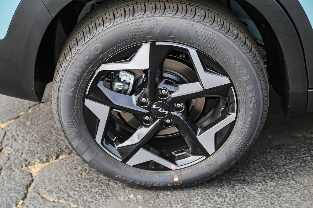 Certified 2026 Kia Seltos S AWD/4WD image 11