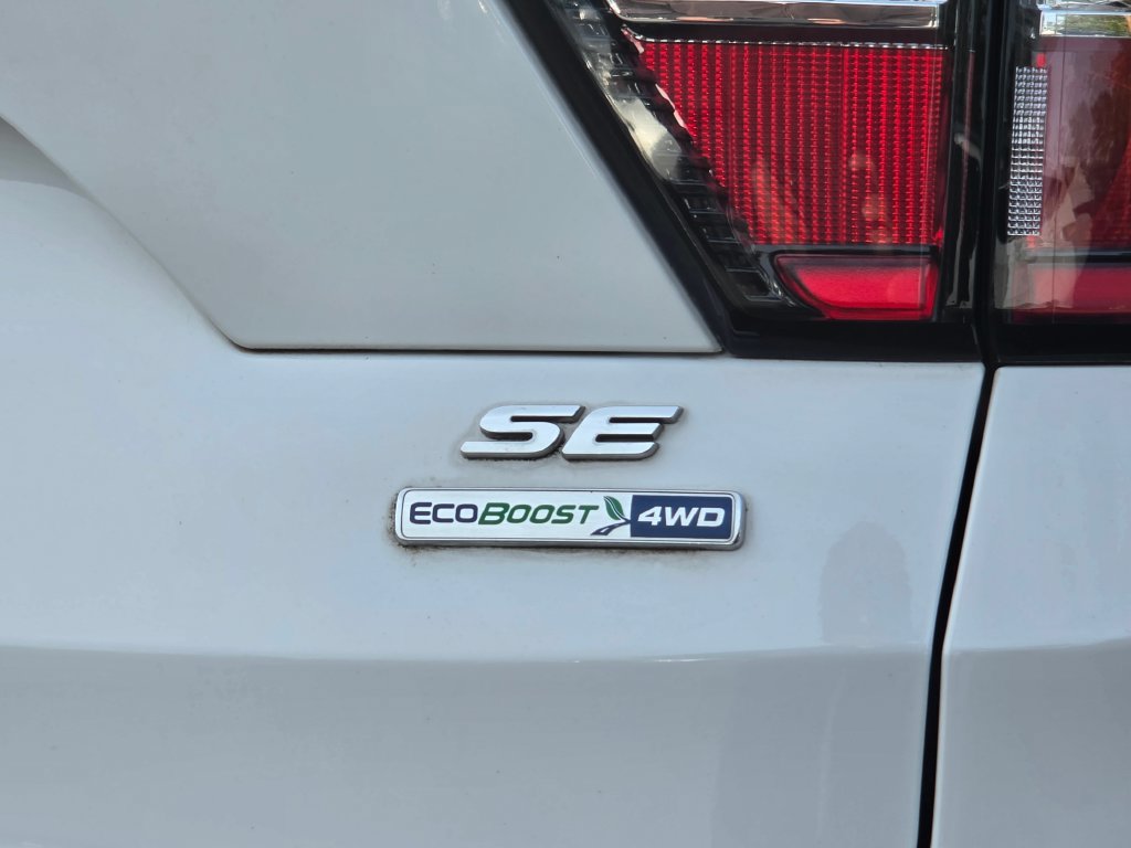 Used 2018 Ford Escape SE AWD/4WD image 6