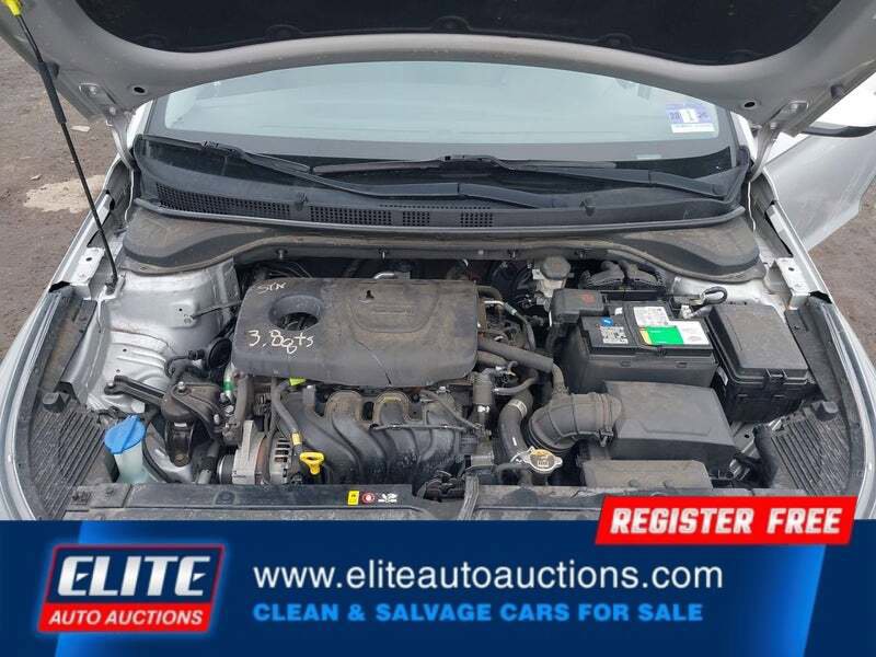 Used 2019 Hyundai Accent SE image 20