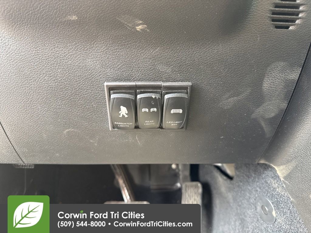 Used 2018 Jeep Wrangler Unlimited Rubicon AWD/4WD image 10