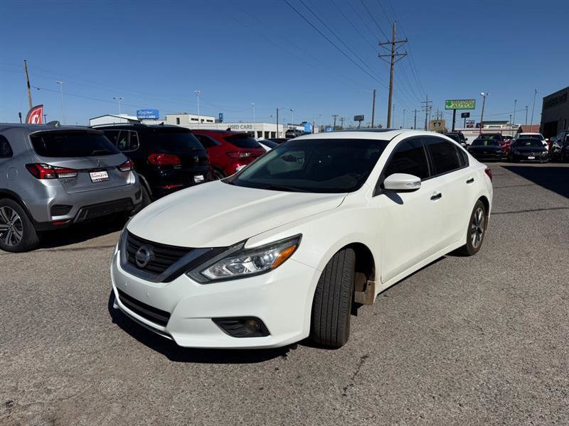 Used 2016 Nissan Altima 2.5 SV w/ Convenience Package image 2