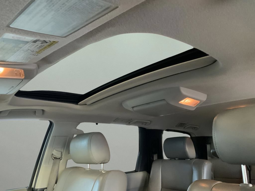 Used 2013 Toyota Sequoia Platinum AWD/4WD image 24
