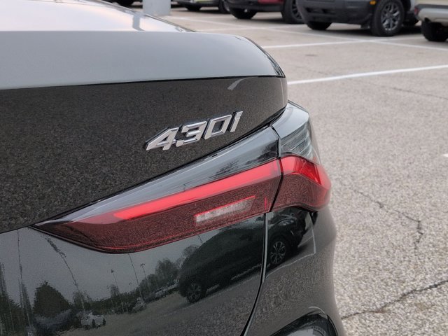Used 2021 BMW 430i Convertible w/ Executive Package image 15