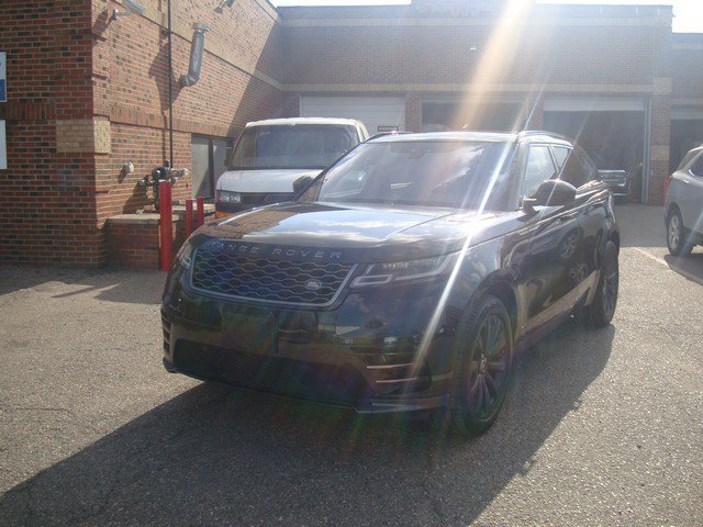 Used 2018 Land Rover Range Rover Velar R-Dynamic SE AWD/4WD image 1
