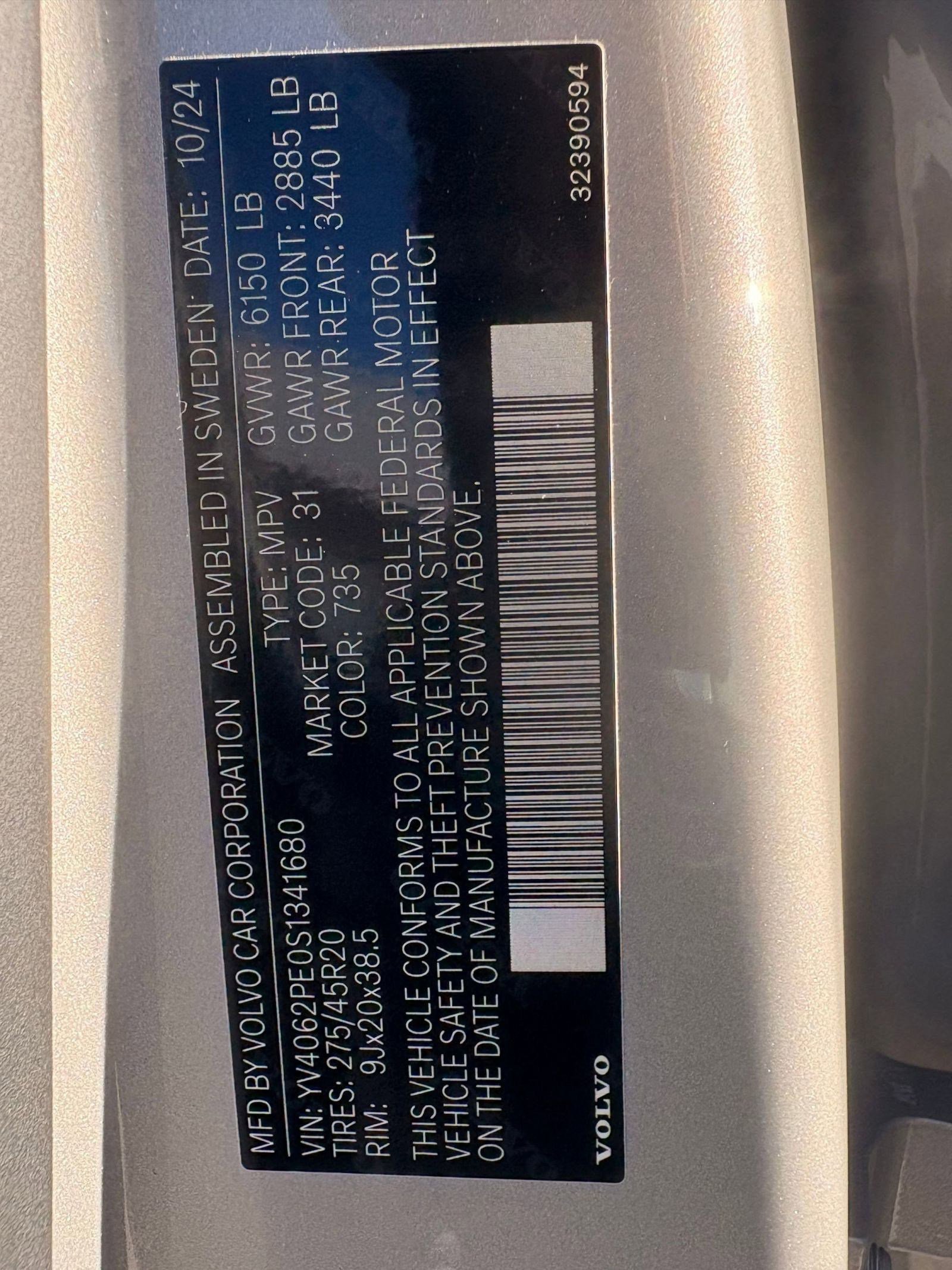 Certified 2025 Volvo XC90 B6 Plus image 20