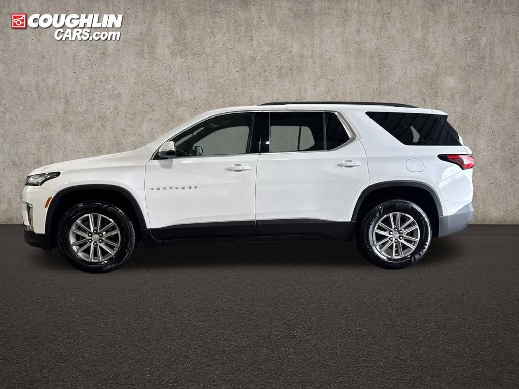 Used 2023 Chevrolet Traverse LT image 3