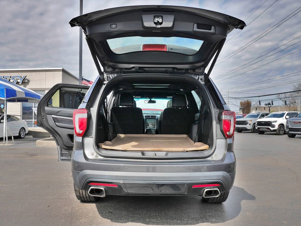 Used 2017 Ford Explorer Sport w/ Equipment Group 401A image 16