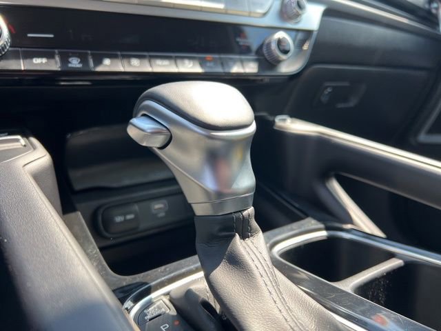 Used 2025 Kia Telluride S image 26
