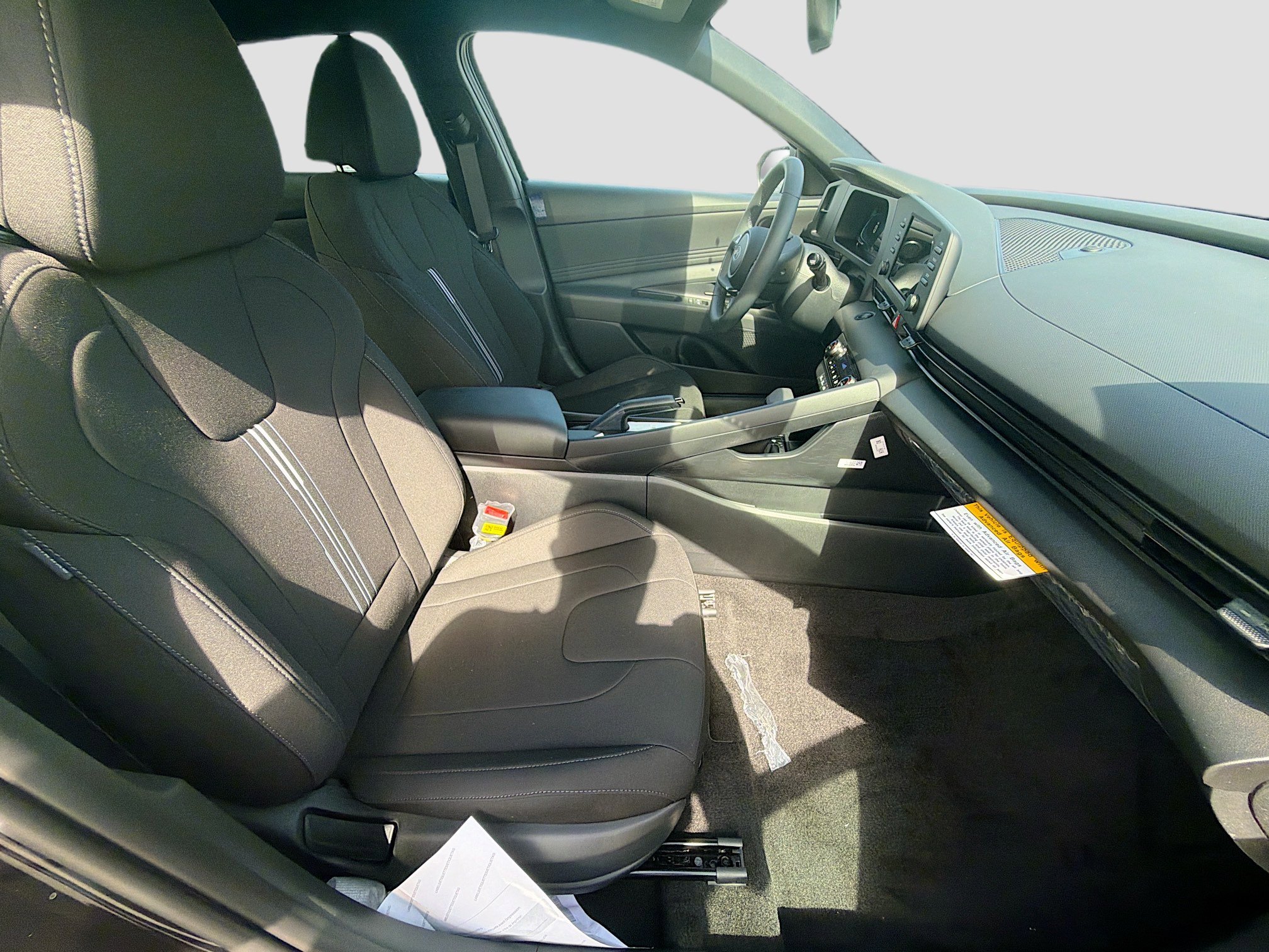 New 2026 Hyundai Elantra Sport FWD image 20