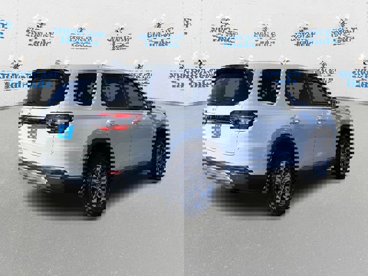 New 2025 Honda Pilot EX-L image 3