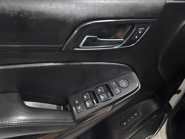 Used 2017 Chevrolet Suburban LT AWD/4WD image 16