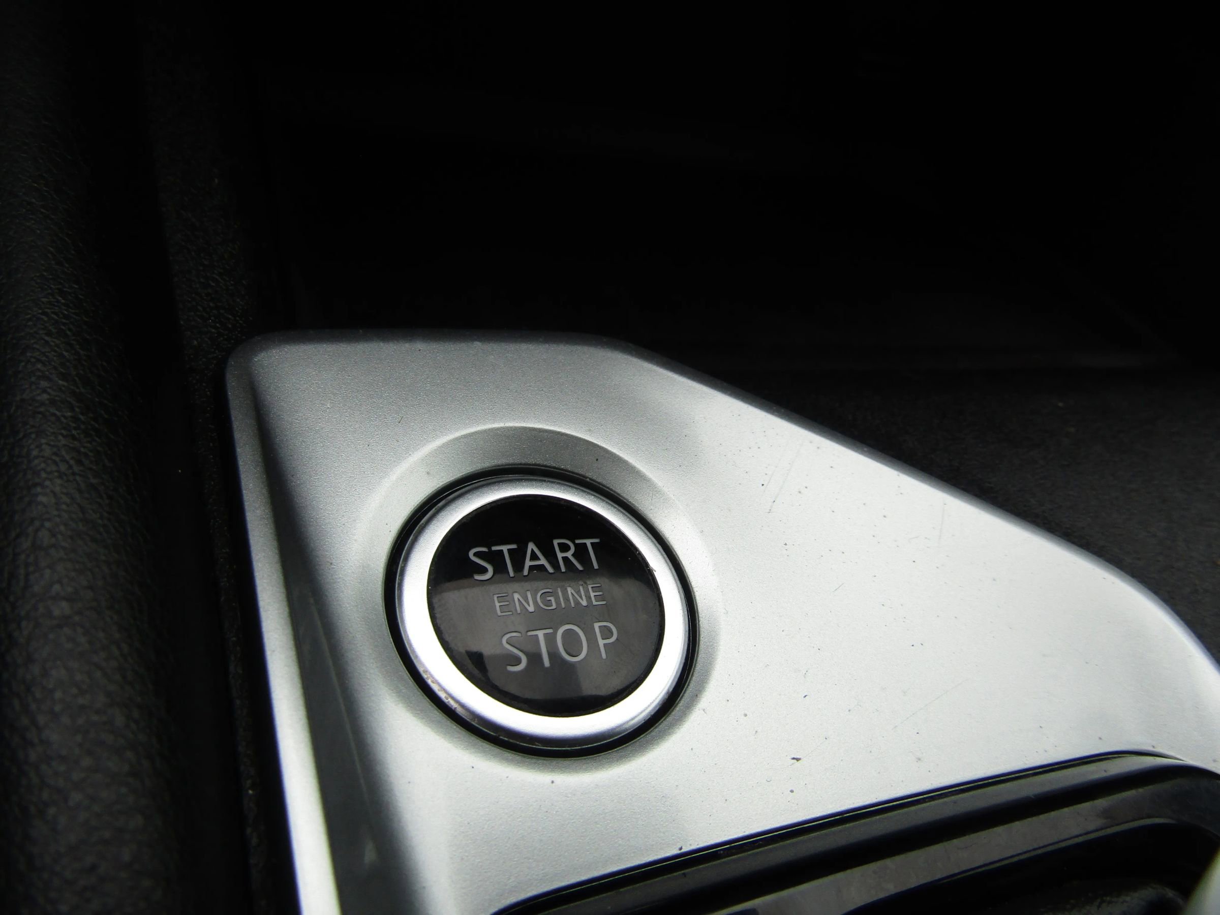 Used 2019 Nissan Altima 2.5 SR w/ SR Premium Package image 26