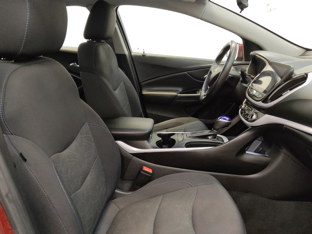 Used 2017 Chevrolet Volt LT w/ Comfort Package image 21