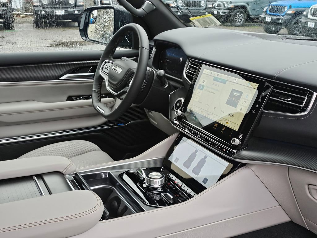New 2026 Jeep Grand Wagoneer Summit image 11
