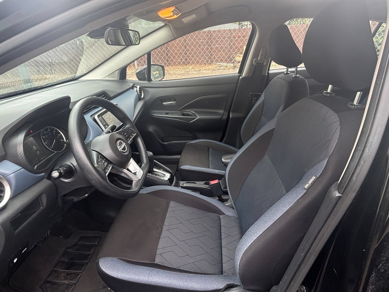 Used 2025 Nissan Versa SV FWD image 22