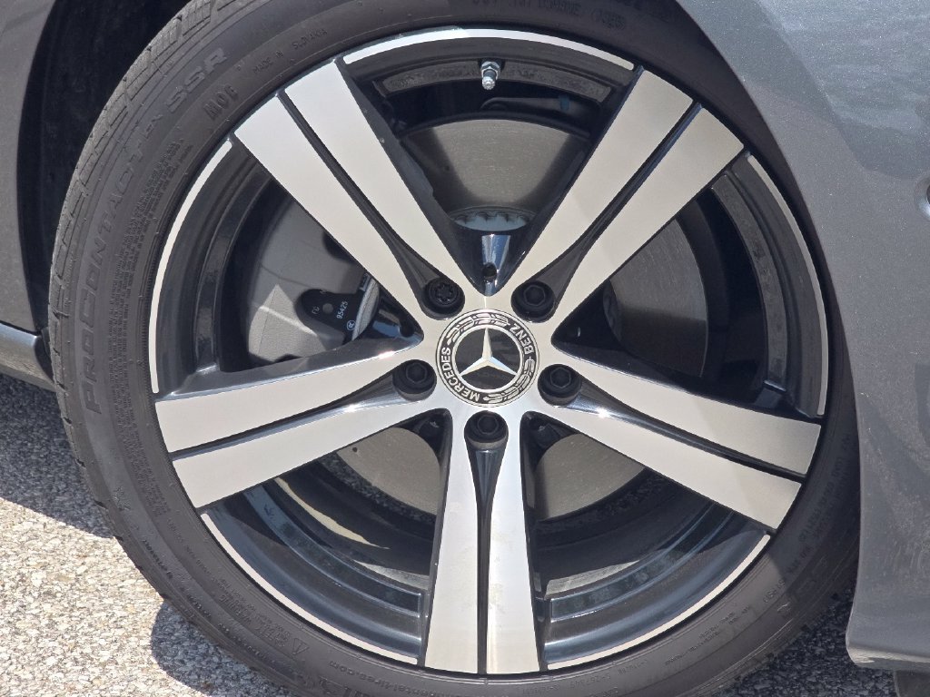 Certified 2026 Mercedes-Benz C 300 4MATIC Sedan image 11
