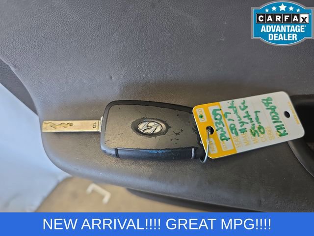 Used 2019 Hyundai Santa Fe SE AWD/4WD image 25
