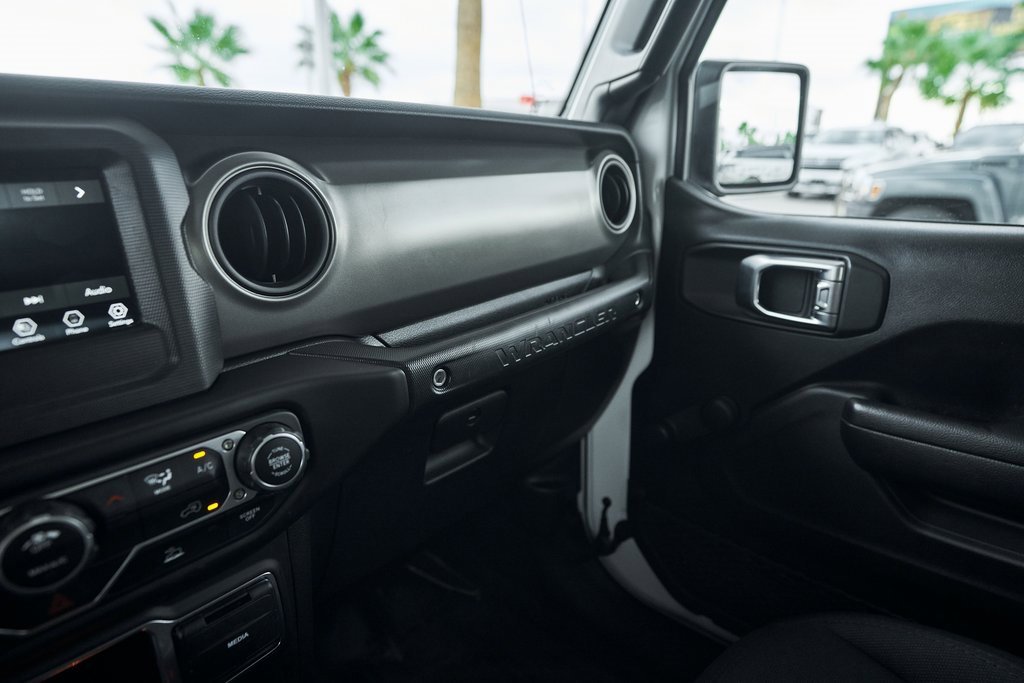 Used 2023 Jeep Wrangler Sport image 57