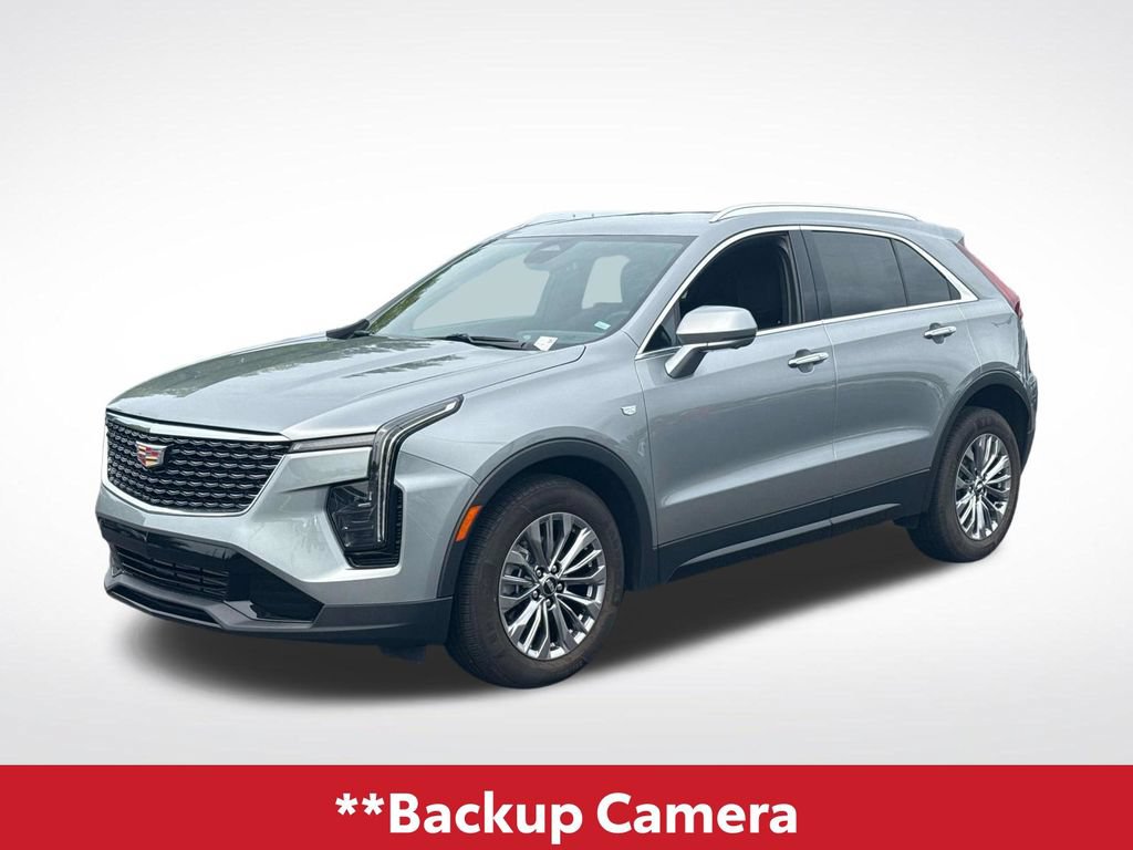 Used 2025 Cadillac XT4 Premium Luxury FWD image 4