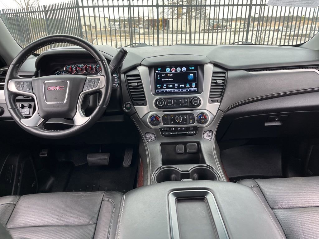 Used 2020 GMC Yukon SLT w/ Premium Edition image 17