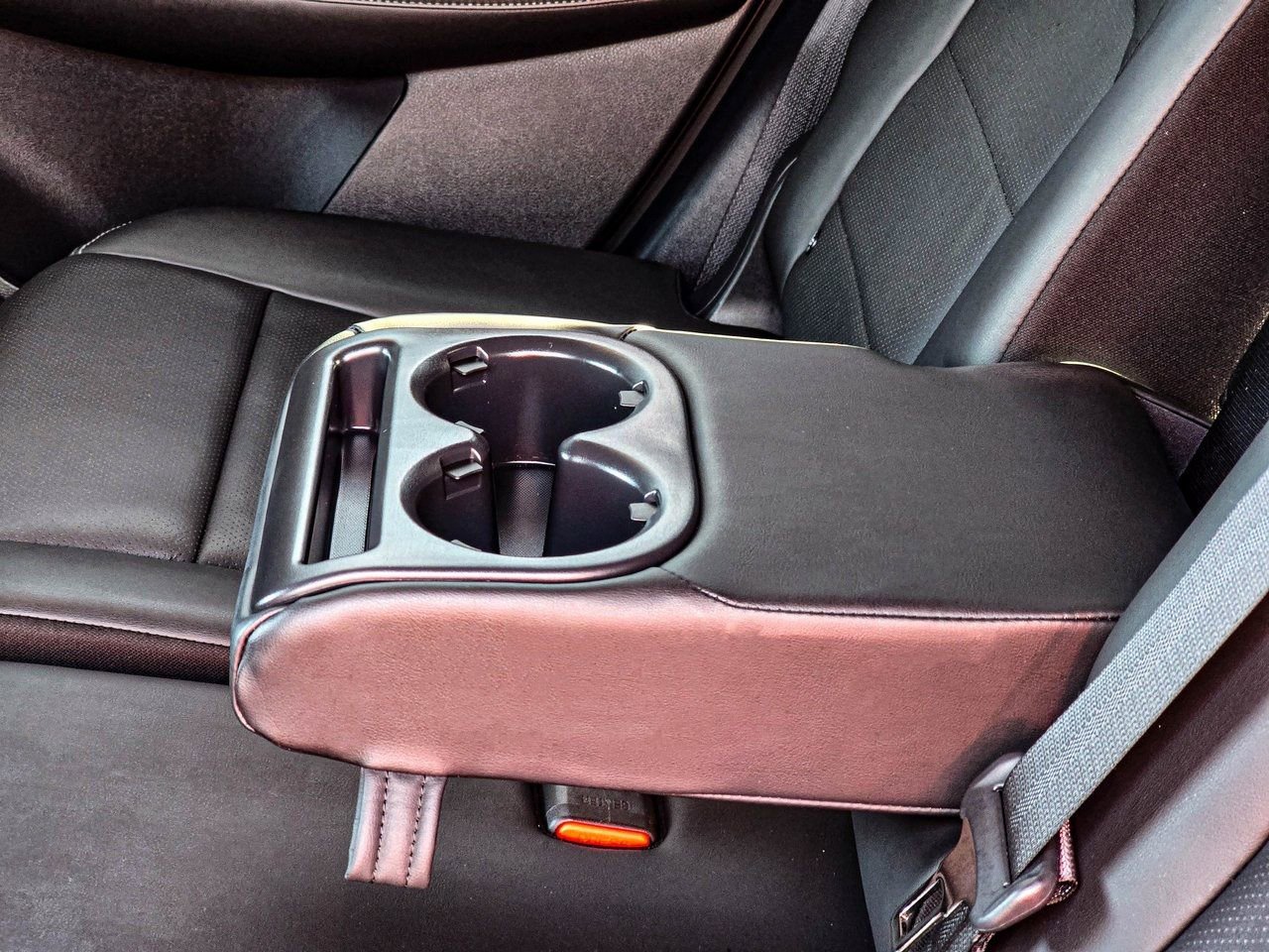 Used 2025 INFINITI QX55 Essential image 34