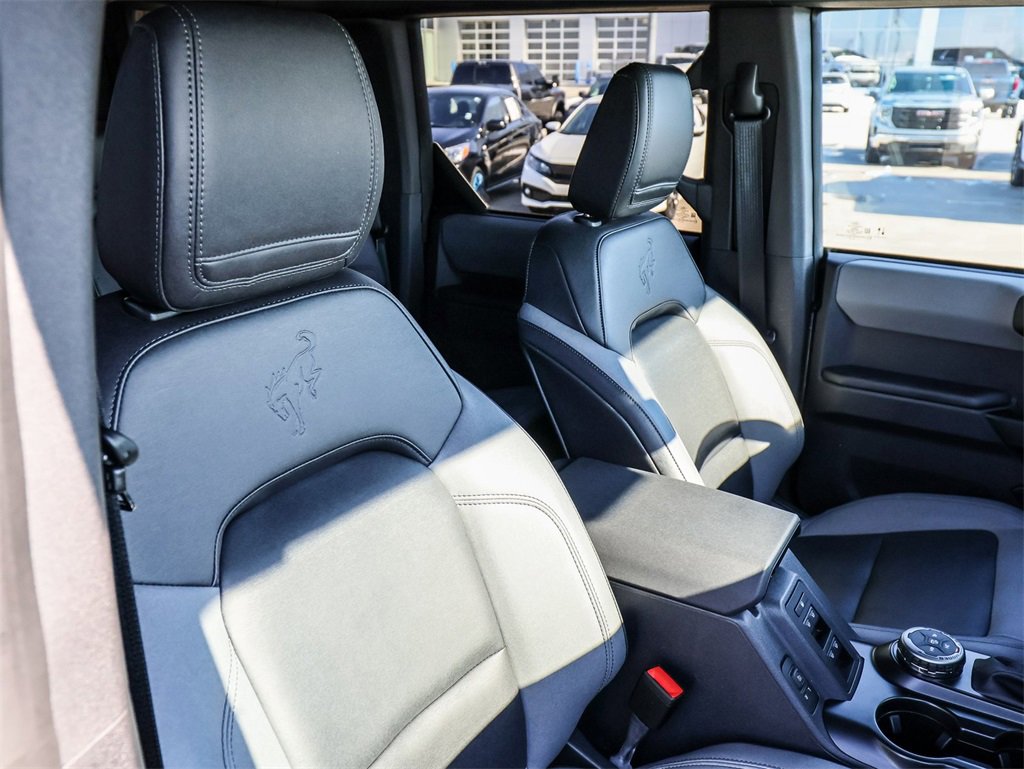 Used 2024 Ford Bronco Black Diamond image 17