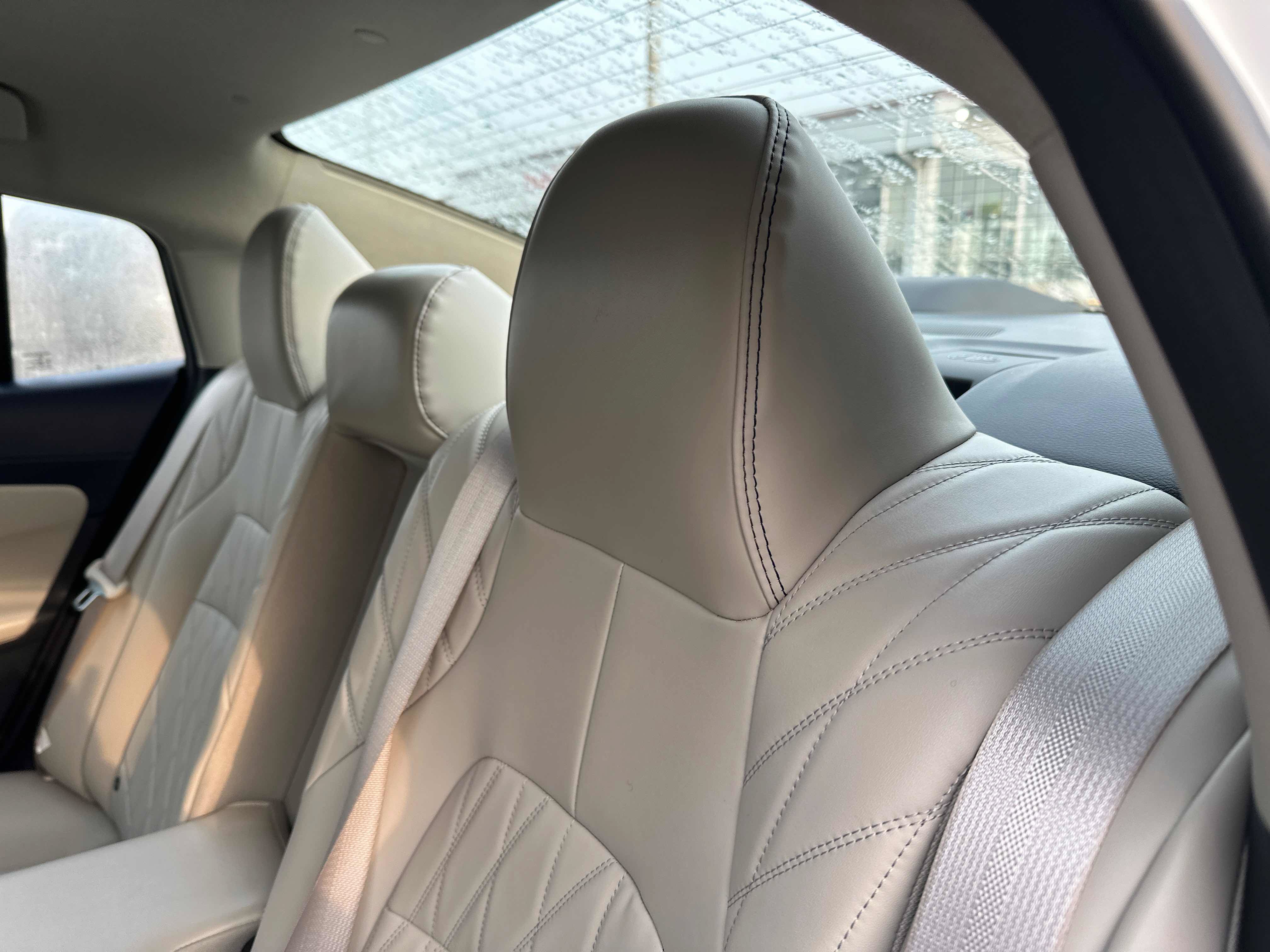 New 2026 Nissan Sentra SL w/ Floor Mat Package FWD image 28