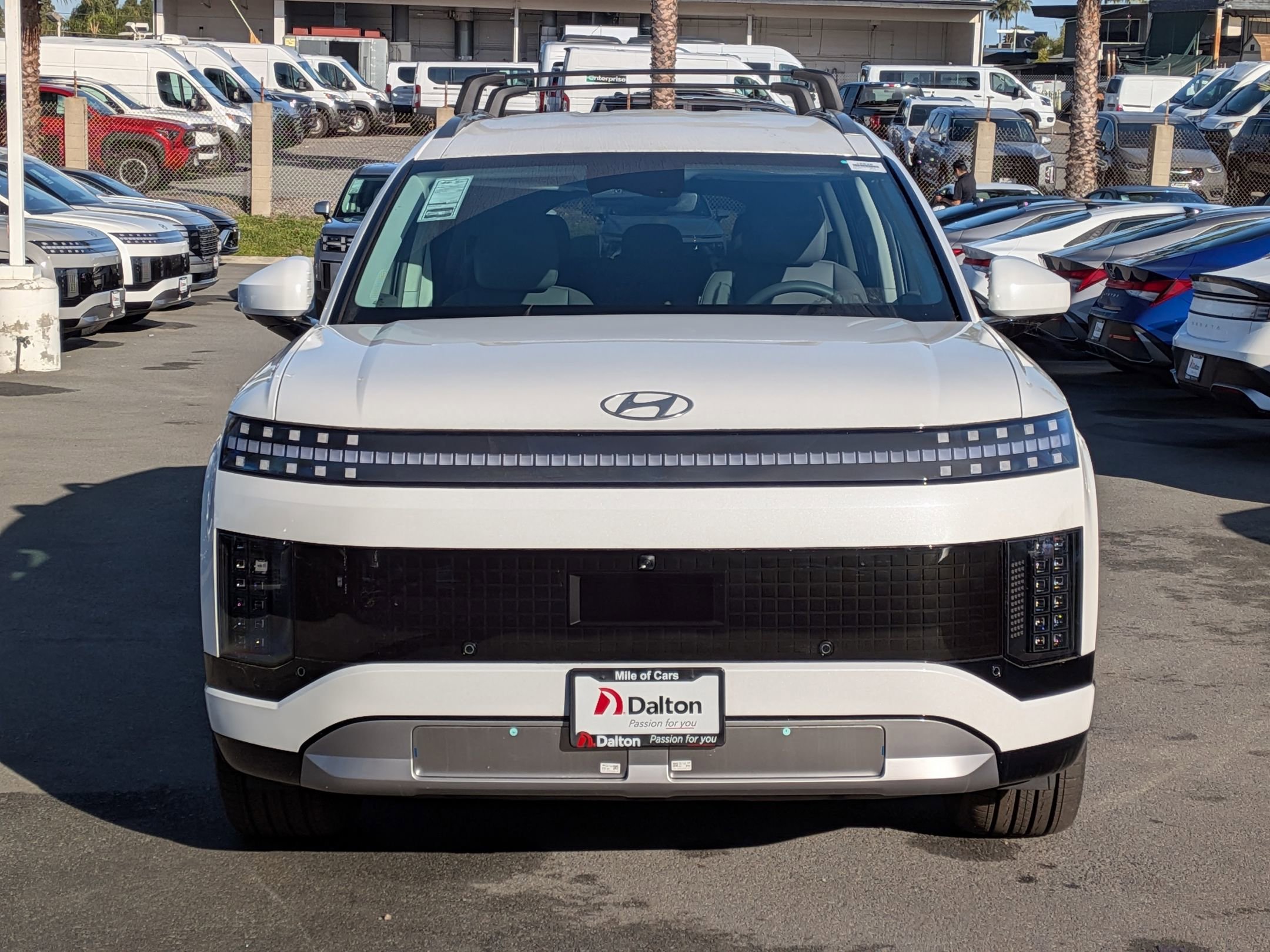 New 2026 Hyundai Ioniq 9 SEL image 2