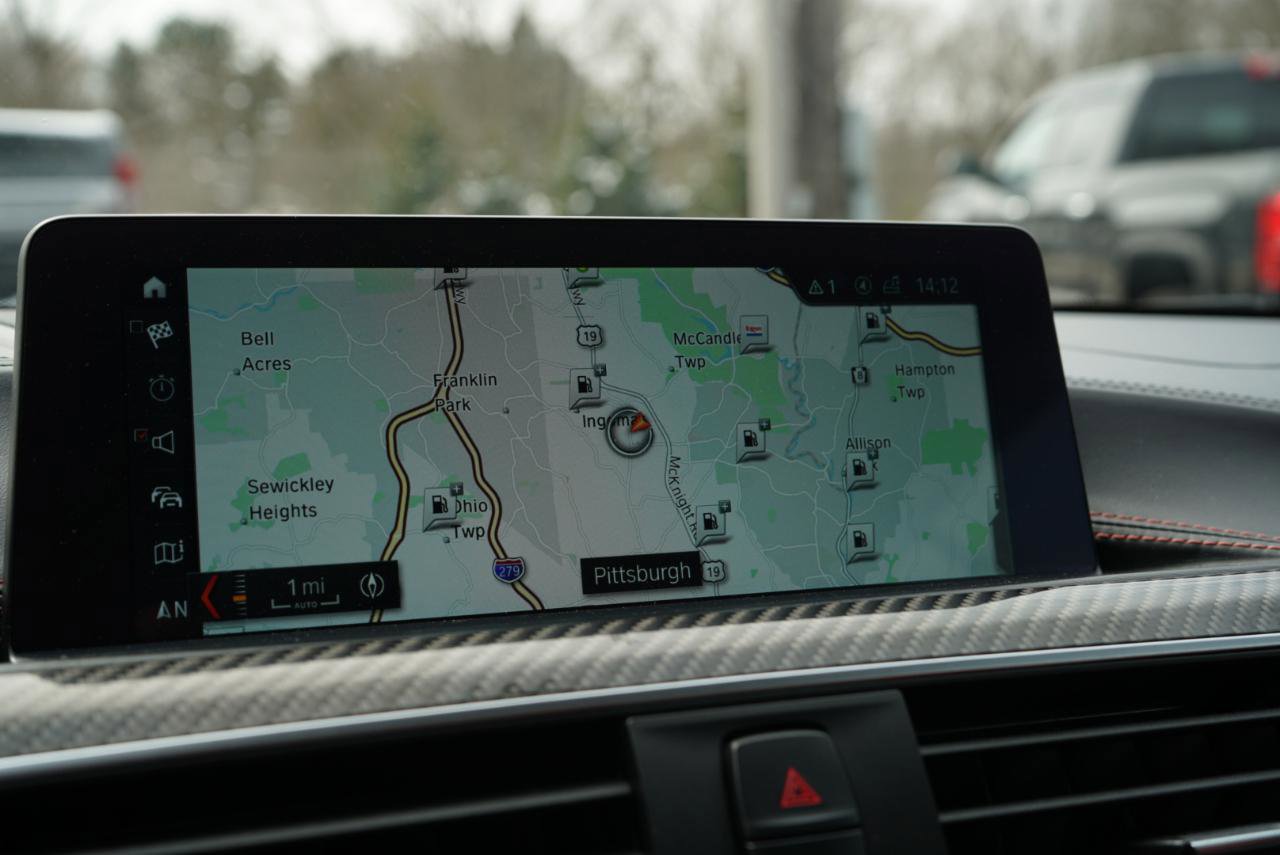 Used 2020 BMW M4 Convertible w/ Executive Package image 36