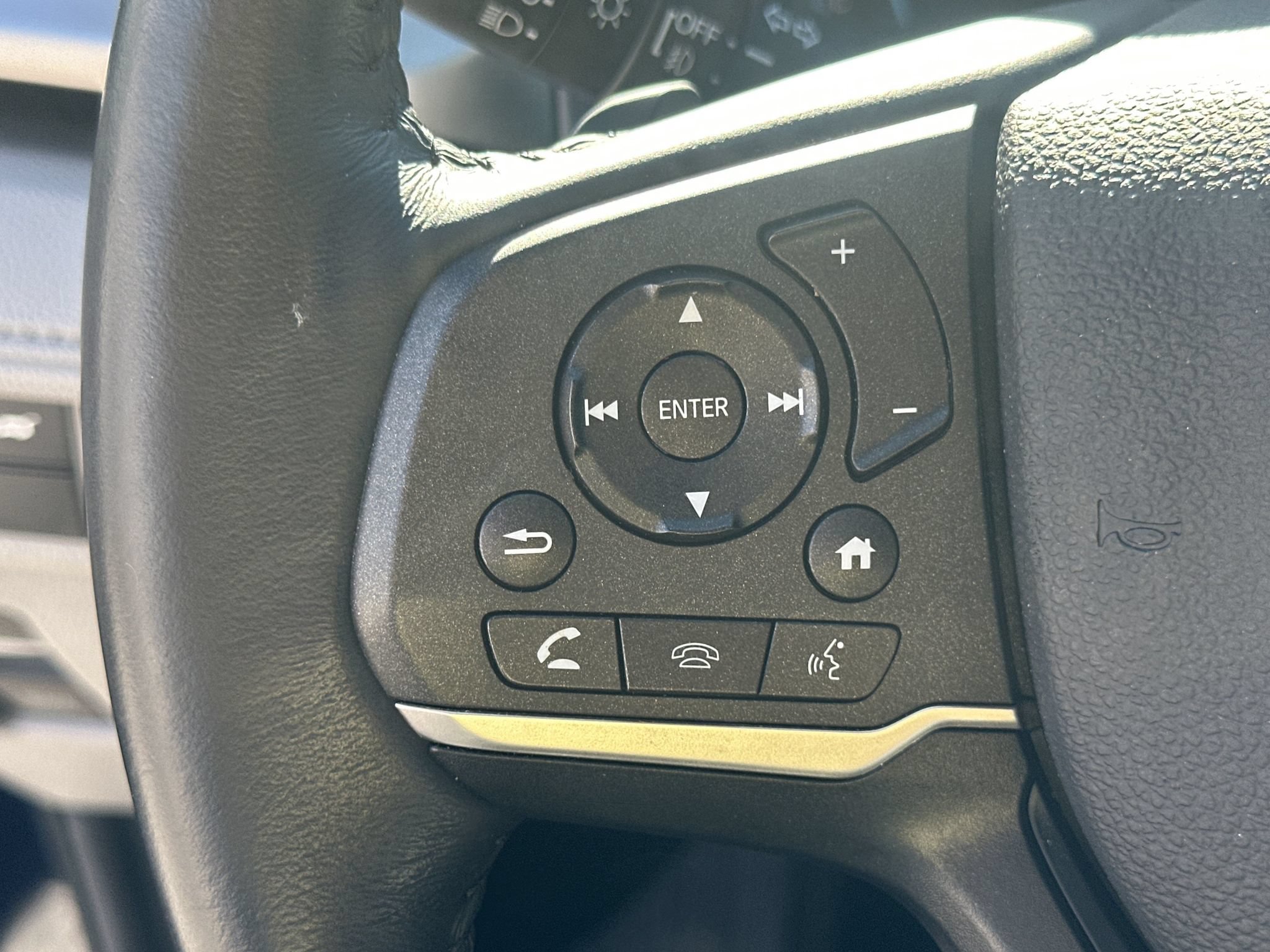 Used 2024 Honda Odyssey EX-L image 23